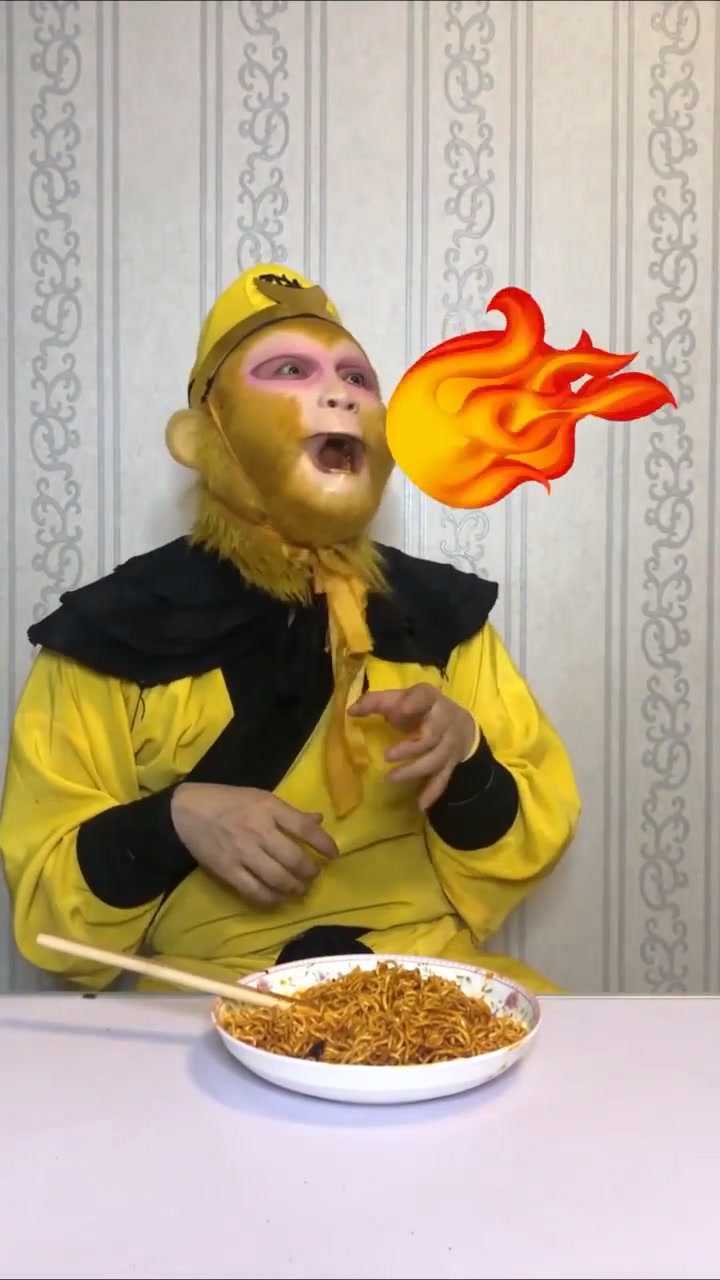 火鸡面太辣了我忍不住喷火