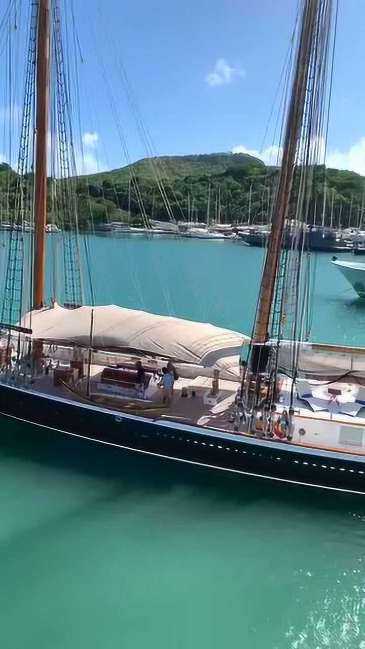 环游世界的轮船,造型极其简单,实用性极强!