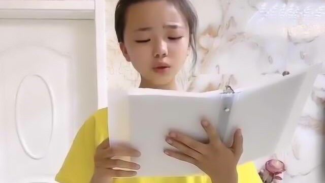 女儿作文考试得了第一名,当念完这篇作文后,妈妈哭了!