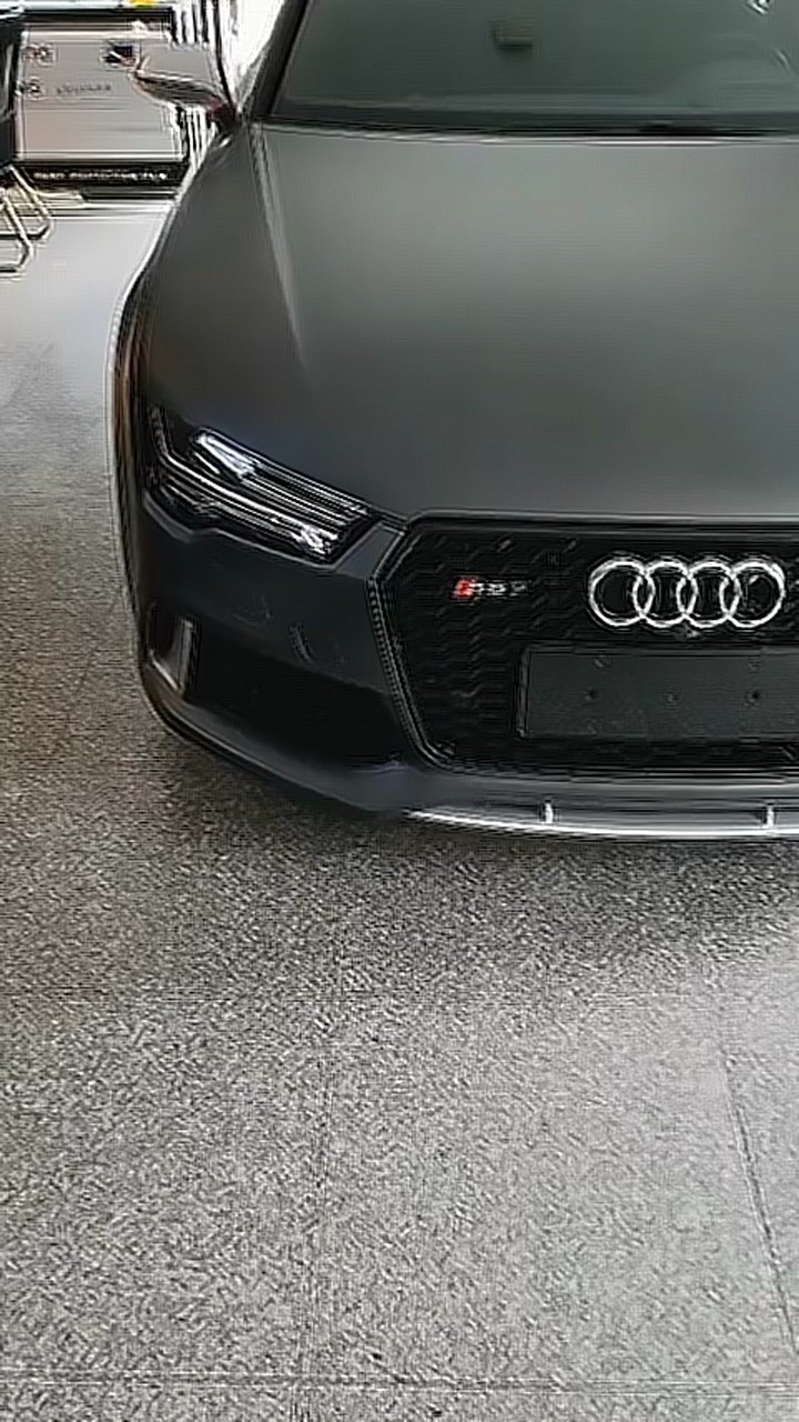 奥迪rs7高级哑光天云灰