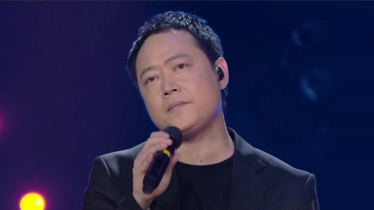 邢天溯一首《月光》,露从今夜白,月是故乡明!