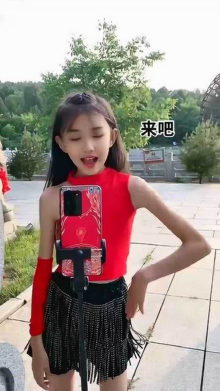 童模宋小睿身高156厘米自曝体重后有点心疼