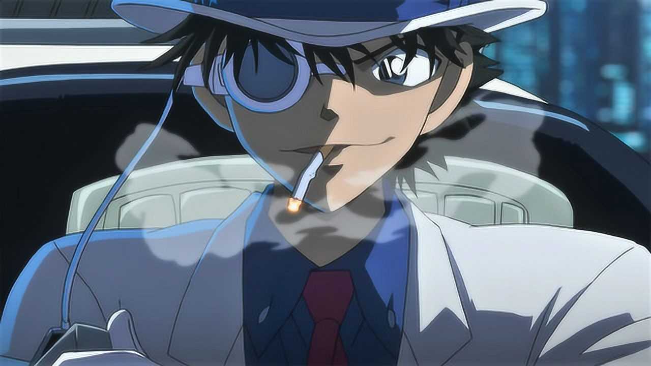 怪盗基德也学坏了不仅抽烟还玩上了真枪原来是这个强敌出现了