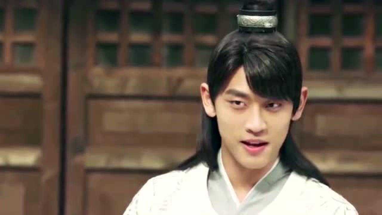 王天辰和魏大勋,一模一样傻傻分不清楚!