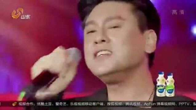 超强音浪:朱孝天演唱《启点》,歌声感染人心,观众跟着挥手