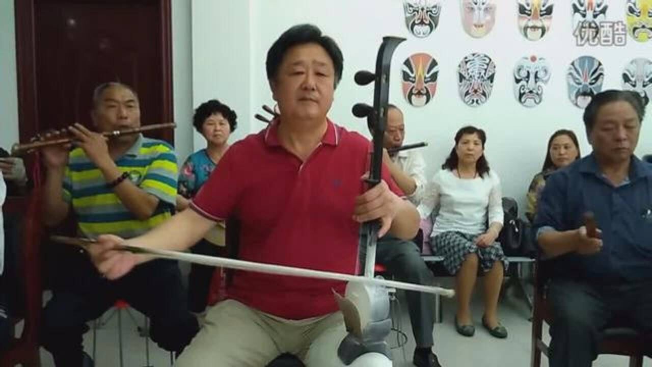 民间艺术团演奏豫剧曲牌大桃红配合的真不错很默契
