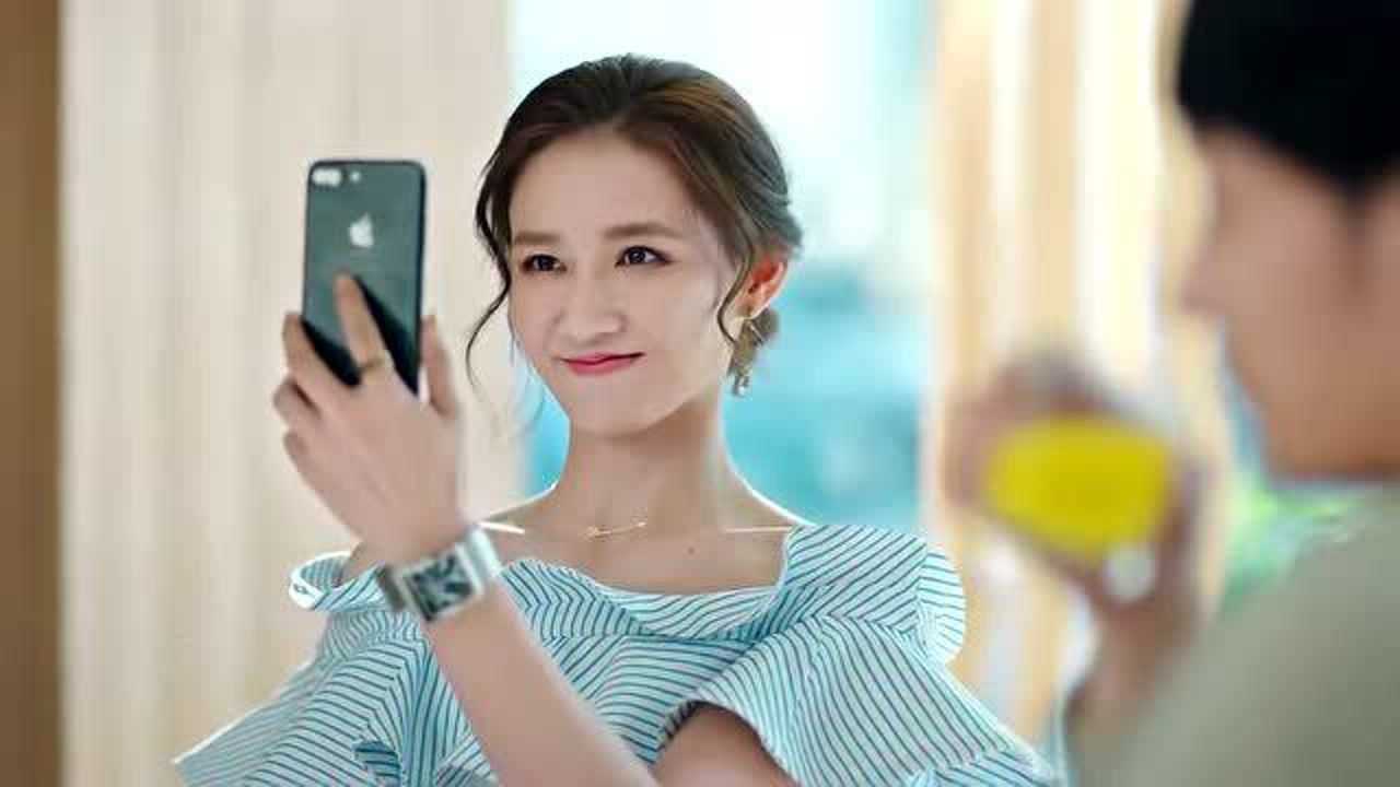 好想和你在一起员工们给路清舞开视频不料路清舞一脸嫌弃真逗