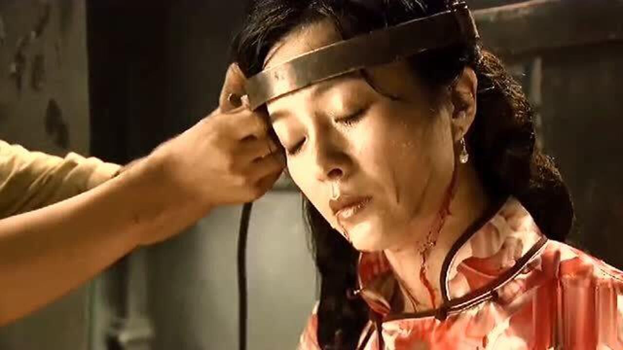 美女特工被抓被坏人折磨侮辱连死也不放过