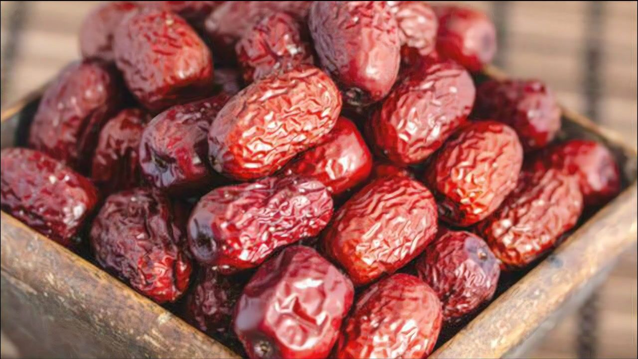 如何辨别硫磺枣看准这几个部位硫磺枣立马现原形简单实用