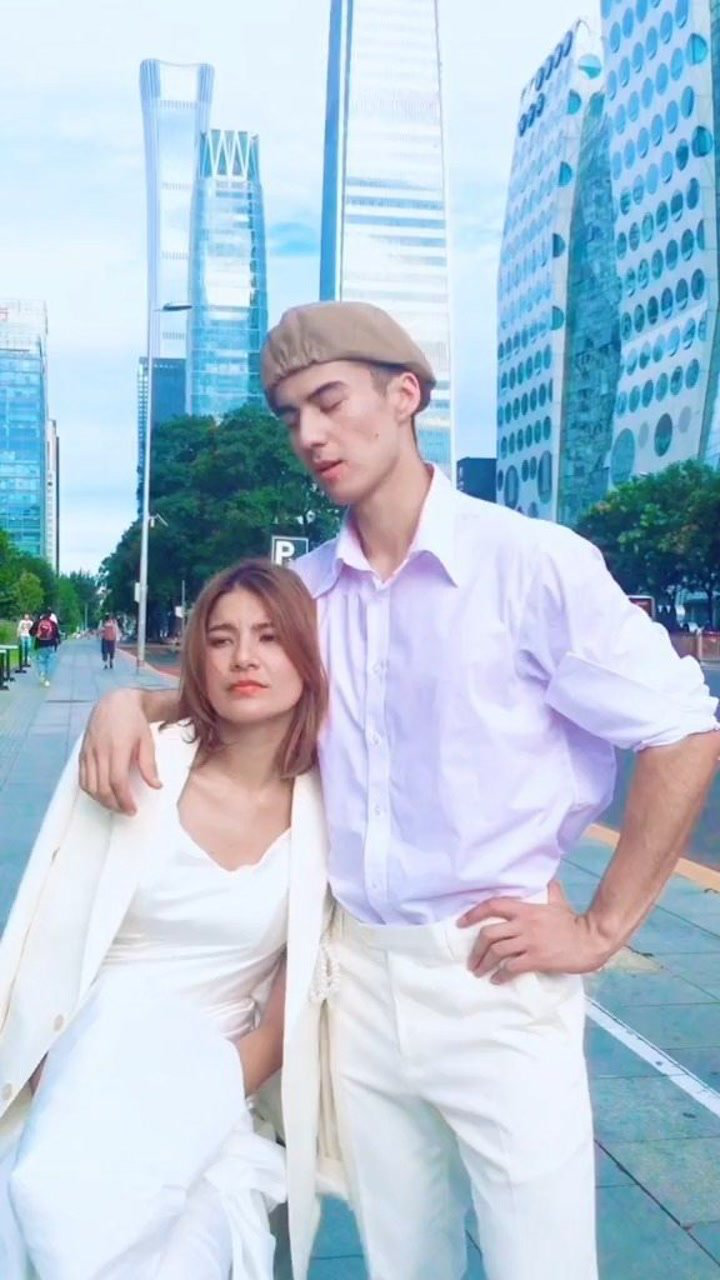 莎莎男朋友太难了努尔ziyat 莎莎-kawsarayy