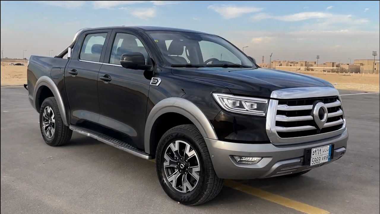 2021款长城炮实拍展示,太帅了,到沙漠里跑一圈,霸气开始!