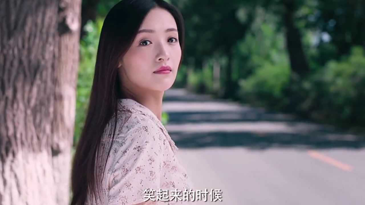 没想到这么淑女的女朋友竟是黑帮老大电视剧非黑即白悬疑