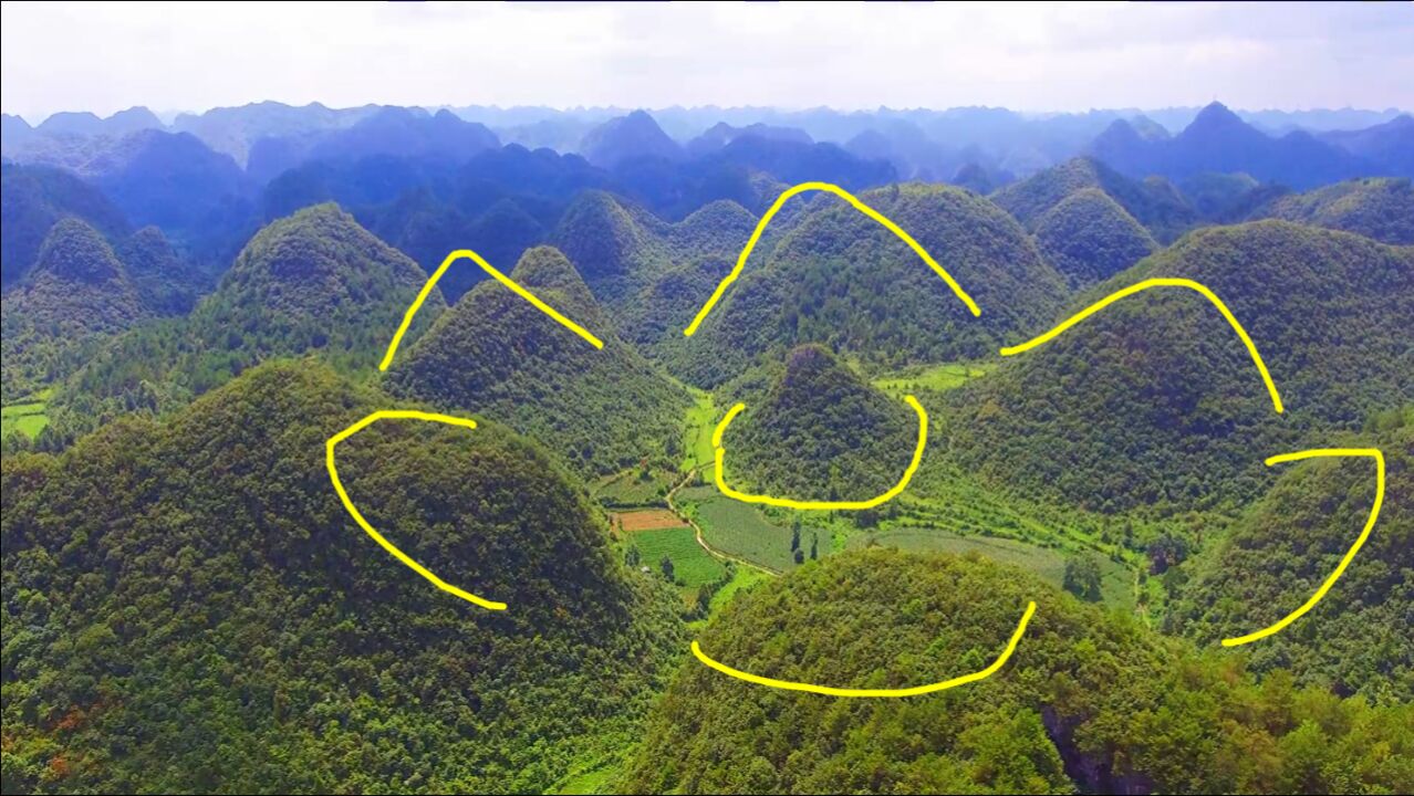 此地莲花绽放,水聚天心,出过富豪的风水宝地