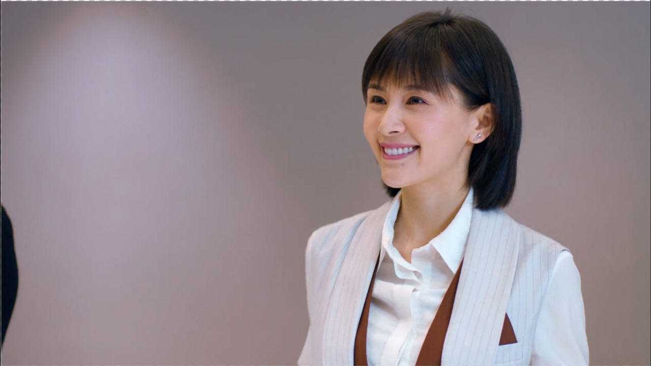 《欢乐颂》第10集03:曲筱绡顺利拿下GI品牌代理,曲父对她刮目相看_高清1080P在线观看平台_腾讯视频