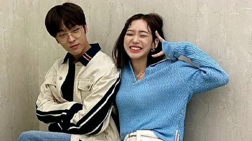 顶楼:这俩明明就不是官配,却如此好嗑!李泰彬×韩智贤