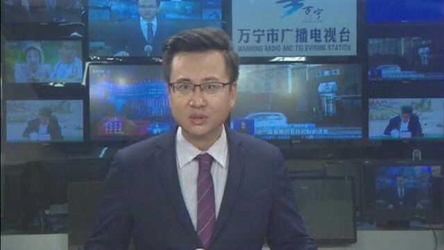 2021年万宁市全民悦读引领计划启动仪式在万宁中学举行