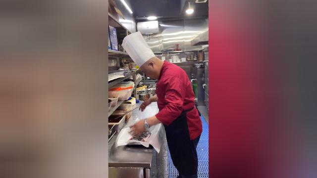 厨师长教你如何做好纸包鱼