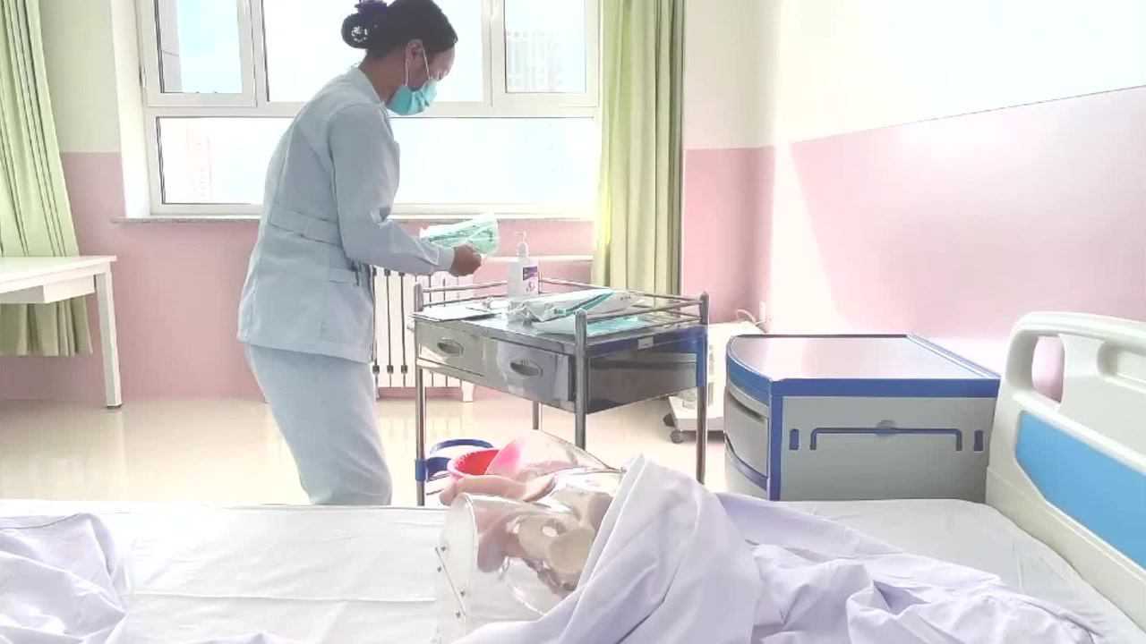 导尿方法教学演示_腾讯视频