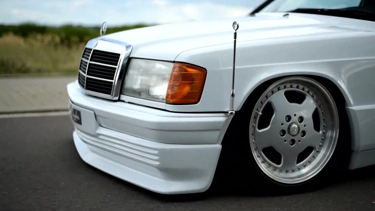 slammed mercedes benz 190e w201