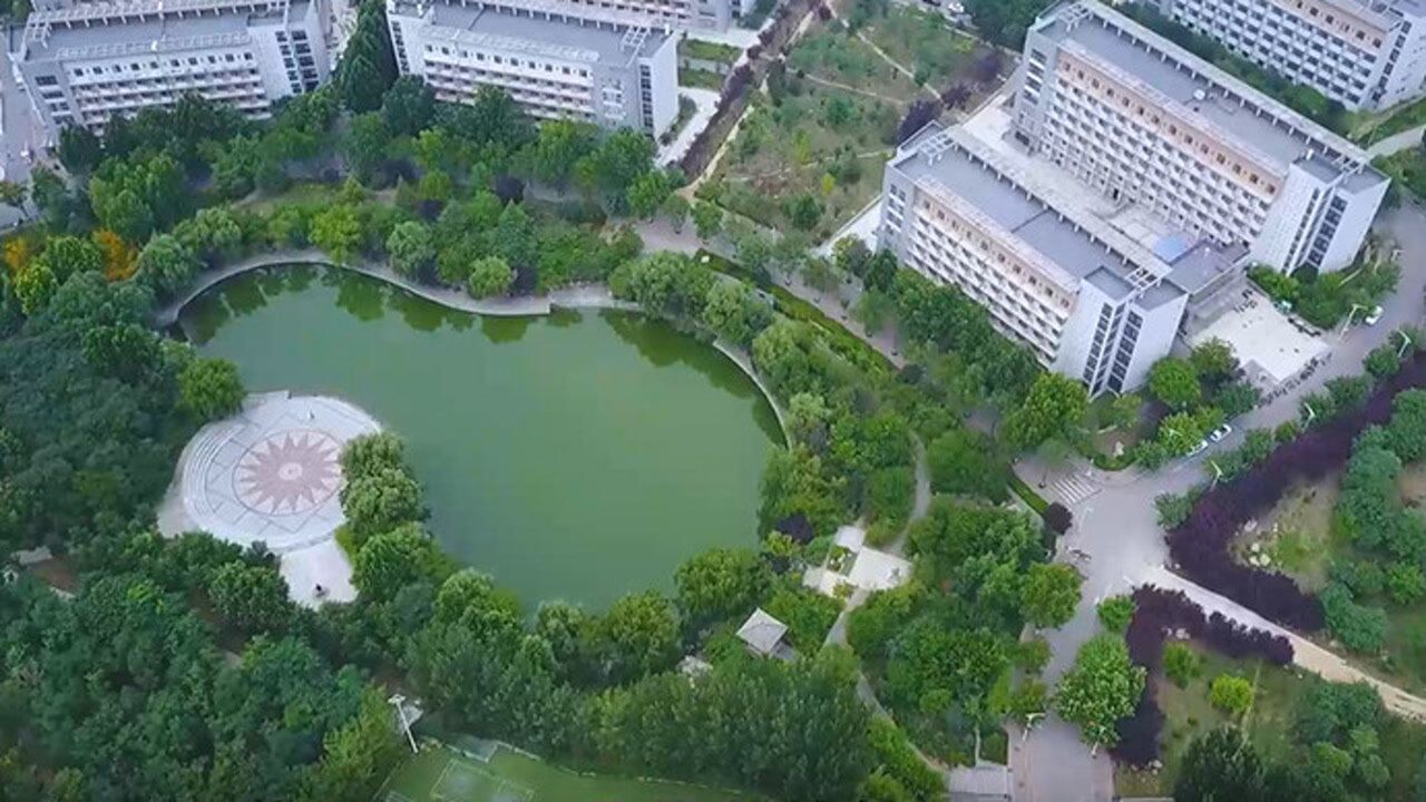 果然视频|依山傍水好风光,航拍山东艺术学院长清校区