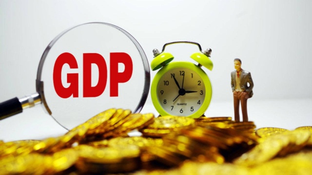 国内上半年GDP同比增长12.7%