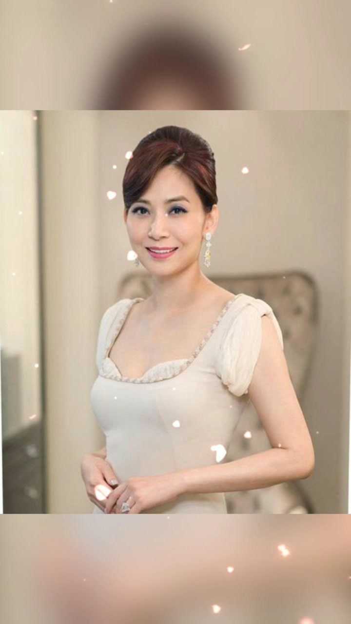 邝美云-堆积情感