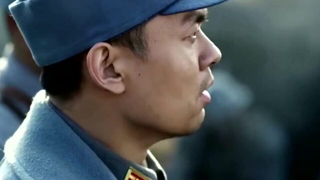 铁在烧常二宽带全连浴血奋战,全连战至仅剩十五六人!