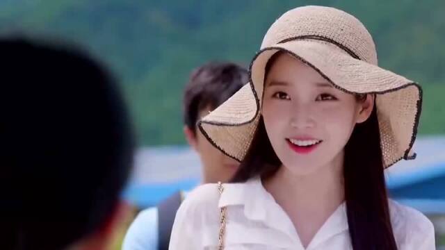 辛蒂和老奶奶的相处方式太可爱了! iu