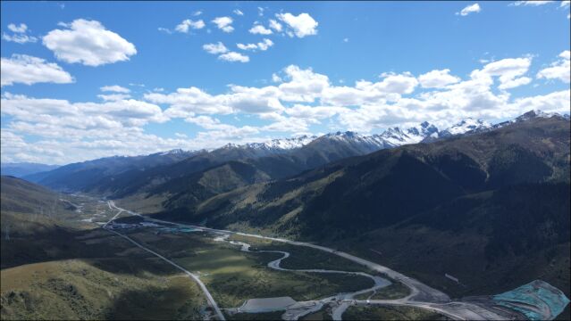 九寨沟至红原这条九红草原风光路,移步异景,美不胜收