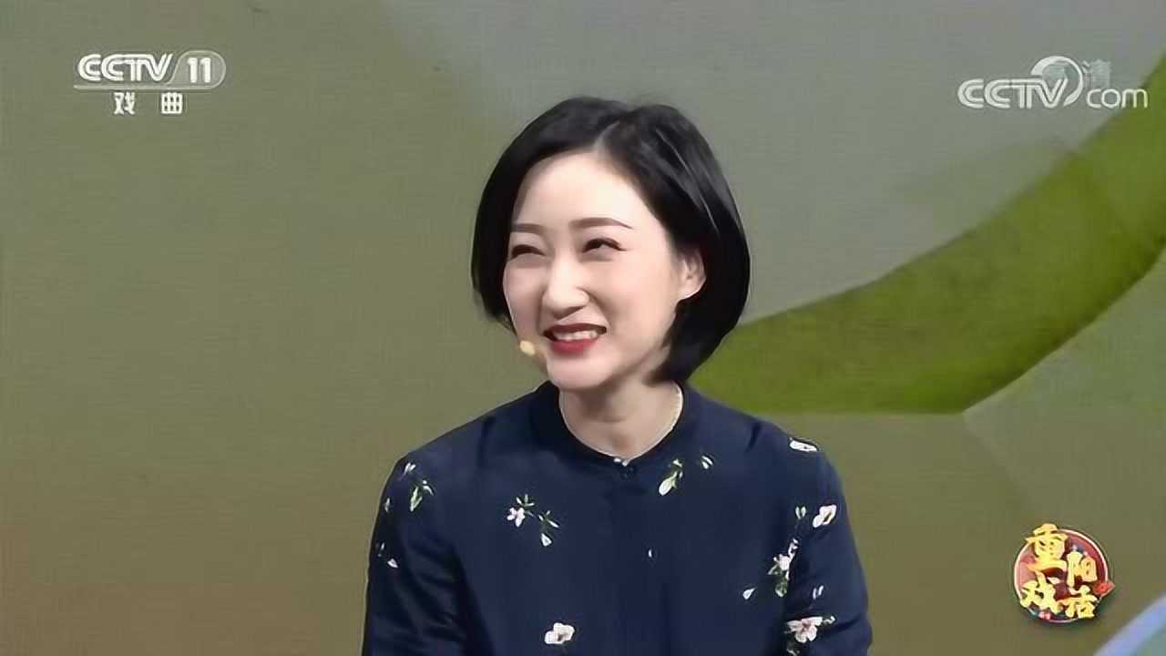 窦晓璇在2021年重阳节《重阳戏话》栏目讲述与京剧表演艺术家杜近芳的