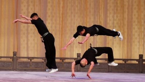 上海戏剧学院附属上海戏曲学校《京剧毯子功教学》展示 2021 12 27 北京