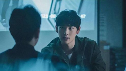2022年韩剧《追踪者》第1集 男孩为父报仇 放弃百万年薪转入公务员