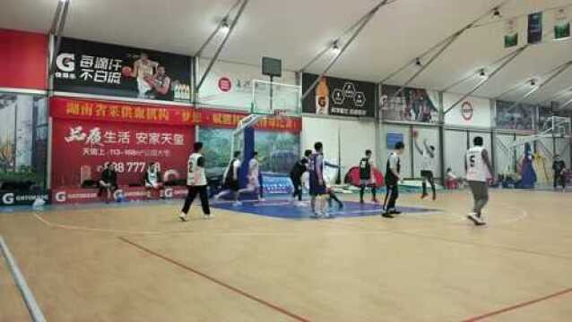 【百分联盟】(练习赛)|国君PLUS VS 一块医药——易超仅投失一球砍下30+!蔡正33分21篮板12助攻6抢断!