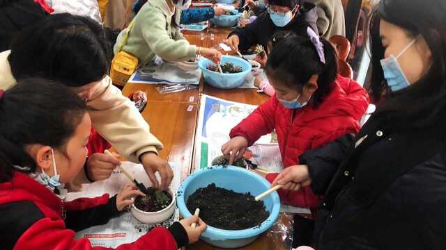 华舍街道聚贤社区迎亚运“女神节——多肉联萌”亲子活动