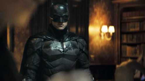 《新蝙蝠侠》：跌落凡间的超级英雄，没超能力也能拯救世界！