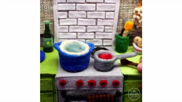 StopMotion Animations Made Entirely of Wool by Andrea Love