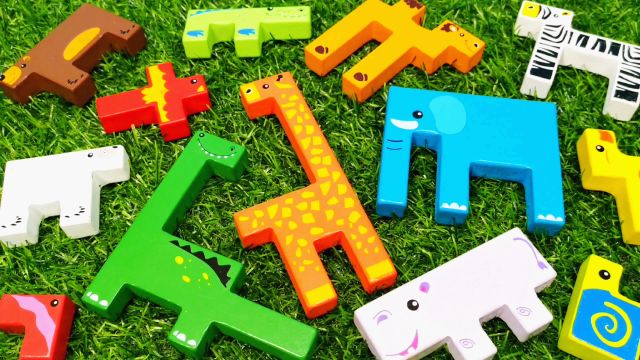 动物世界玩具拼图 俄罗斯方块积木拼成正方形 幼儿早教益智玩具