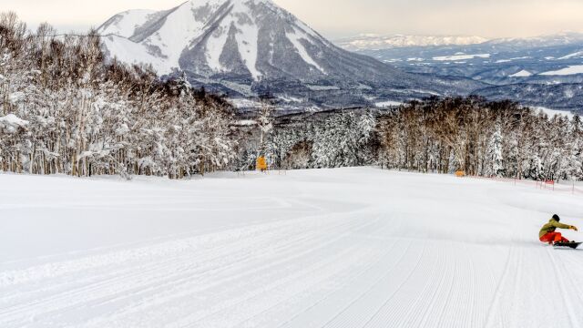 日本最佳滑雪度假村:北海道留寿都度假村滑雪场