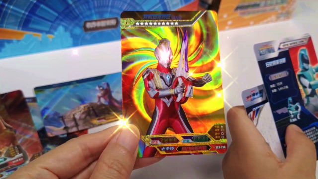 奥特曼卡牌拆箱宇宙英雄荣耀版第15弹拆箱欧气爆棚拆出超多好卡