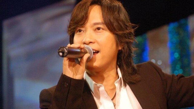 邰正宵演唱《九百九十九朵玫瑰》经典怀旧音乐百听不厌