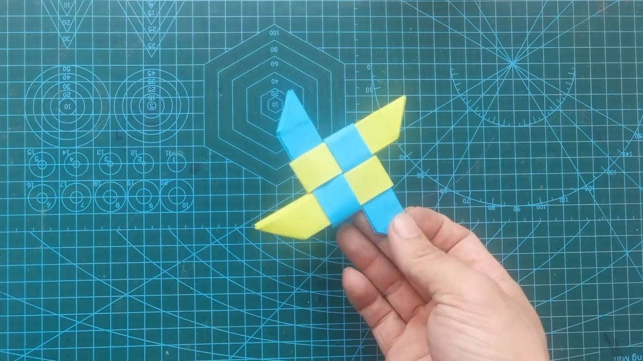 学生小暗器折纸简单图片