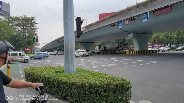 佛山市禅城区石湾镇街道魁奇西路交通便利新商业圈