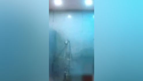 沈阳一洗浴中心女浴疑被偷拍，视频被上传色情网站，警方：正在调查