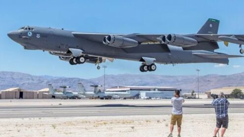 美国的空中战略打击力量，B-52战略轰炸机!