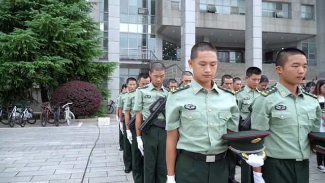 视频丨长沙理工大学举行烈士纪念日升旗仪式