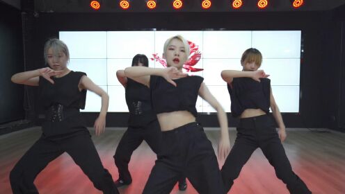 第五集明星热舞系列，实力翻跳，点开收获暴击！西装女团帅否？_高清1080P在线观看平台_腾讯视频