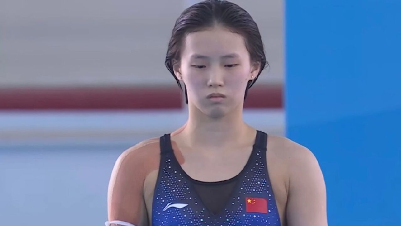 现场!全国跳水冠军赛女子10米跳台陈芋汐夺金 全红婵获得亚军