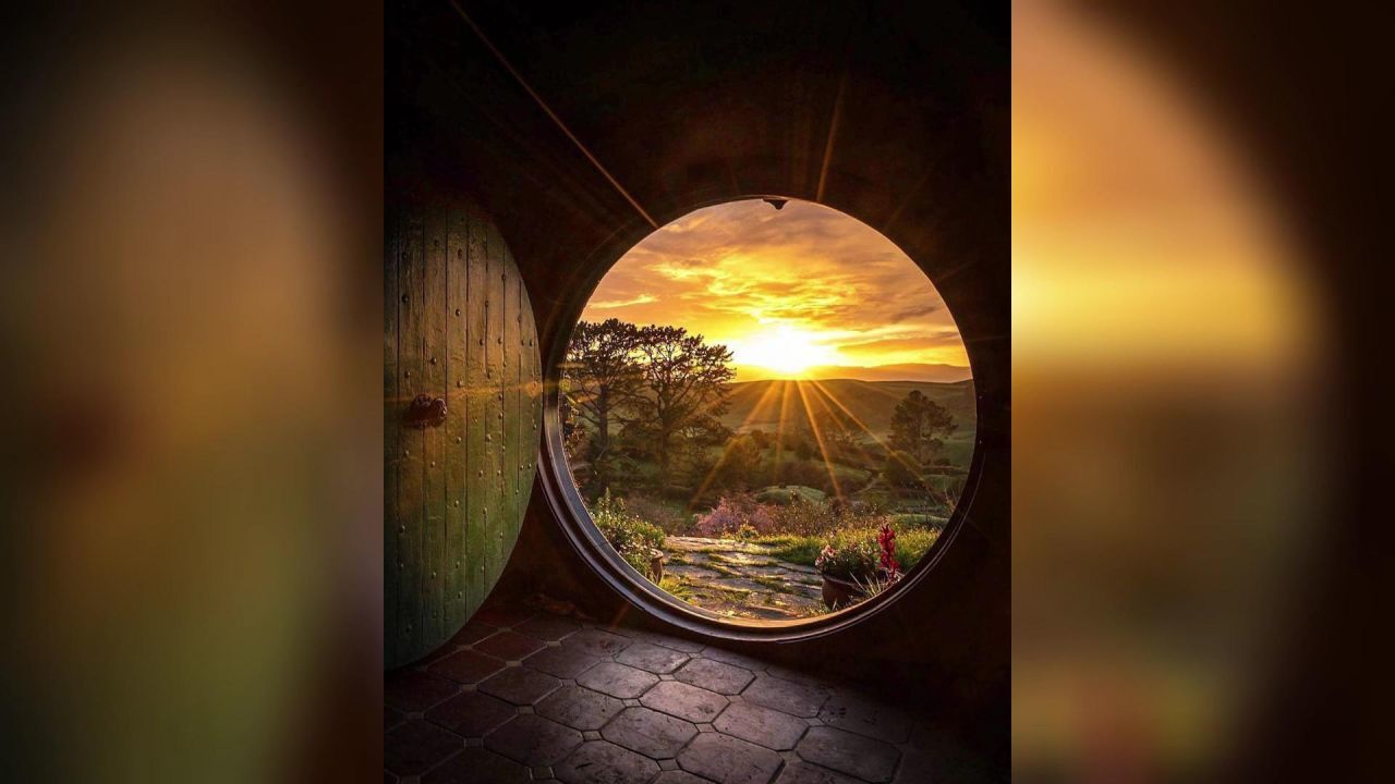 什么是框架式构图?