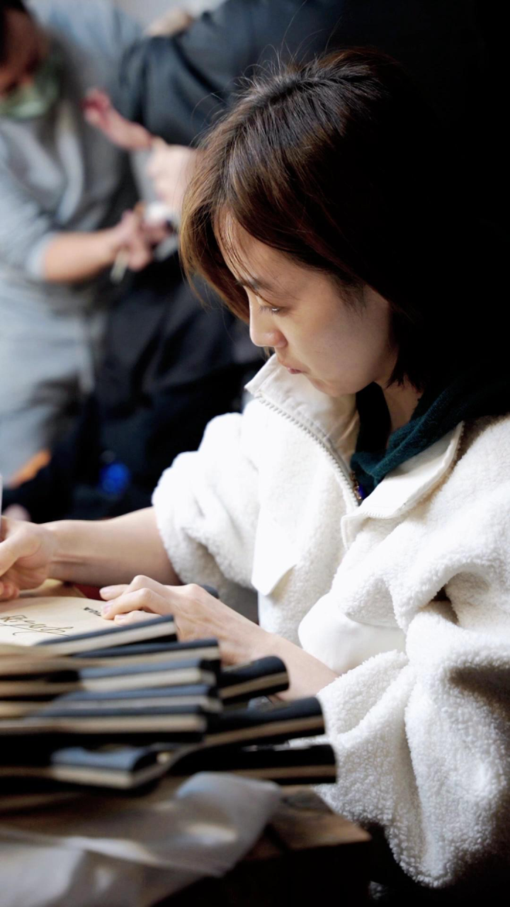 一手好球,一笔好字,国乒美女车晓曦秀外慧中,"文武"兼备