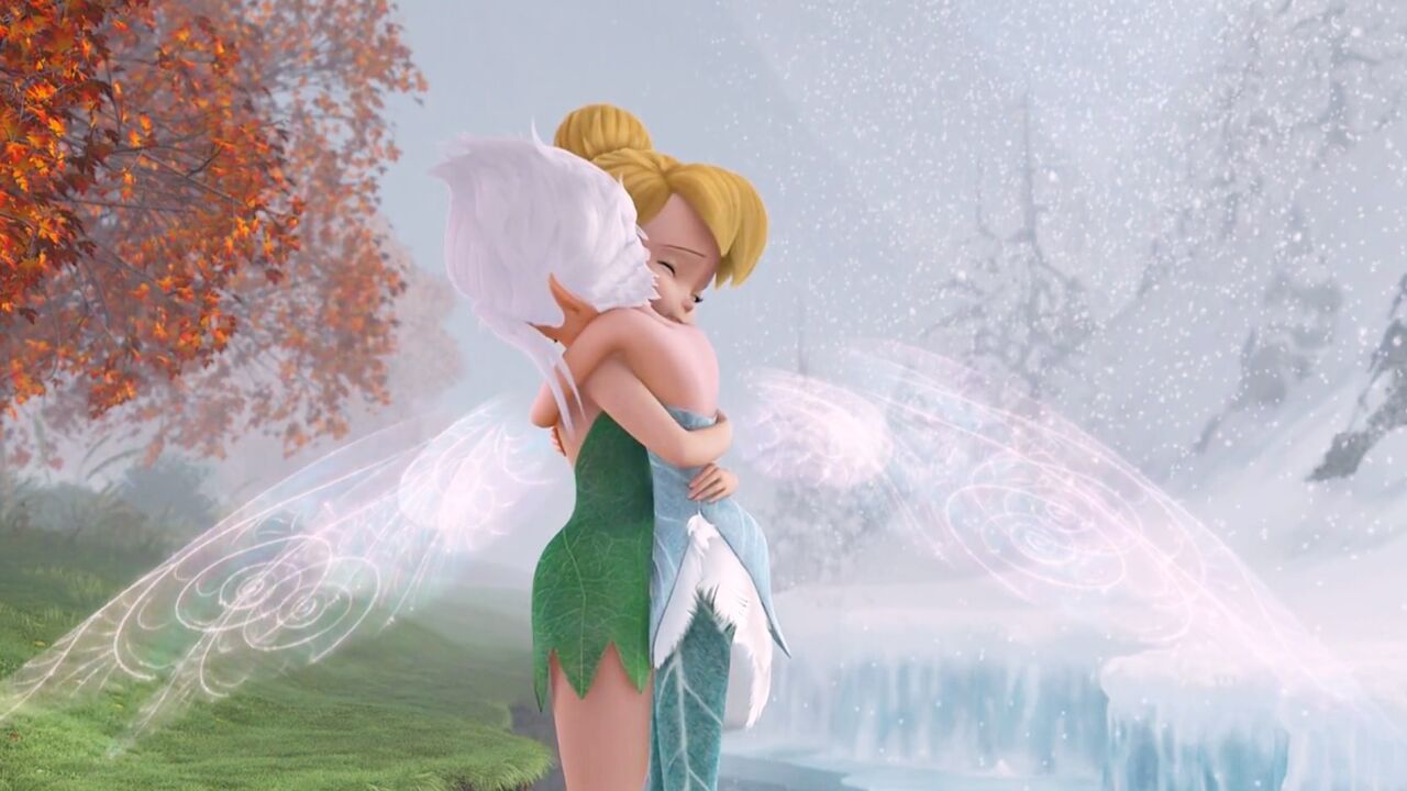 双胞胎姐妹被迫分开，冬暖仙子只能在自己的森林生存